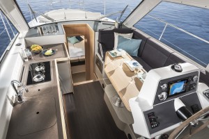 e34-in-03-hi-res